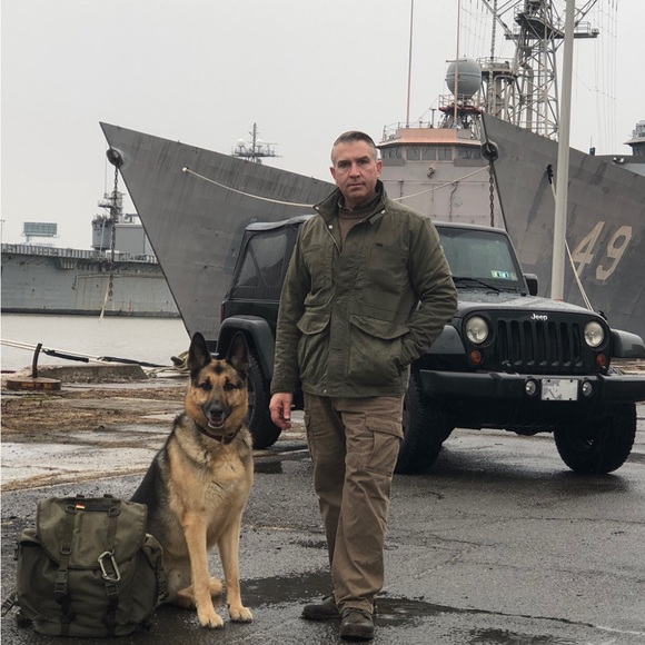 5.11 Tactical Surplus M65 Field Jacket Size Large in Olive Green - Picture 16 of 16